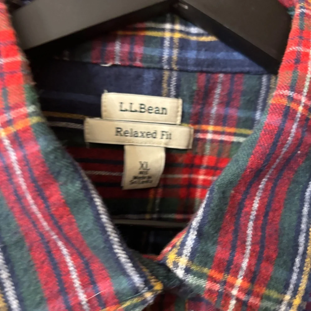 LLBEAN Scotch plaid flannel shirt - Picture 2 of 3